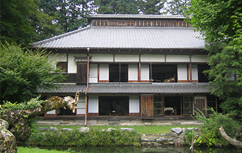 Hankan-gakuryo in Tochigi Prefecture