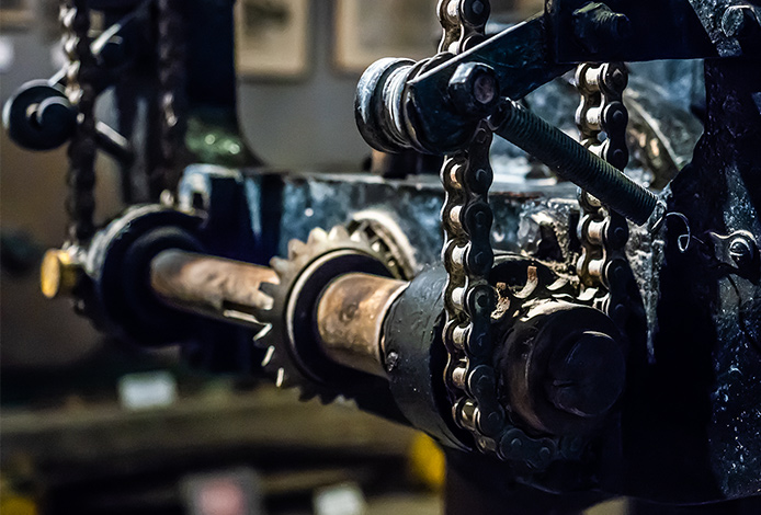 Research on Management Support for Small and Midsize Manufacturers