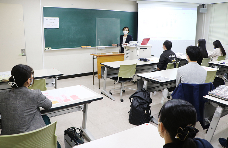 国際協力・国際援助研究ゼミ（川口 智恵 准教授）