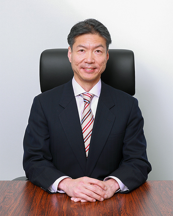 学校法人東洋学園理事長　愛知　太郎