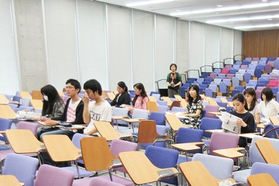 東洋学園大学_現代の民族特講特別講義