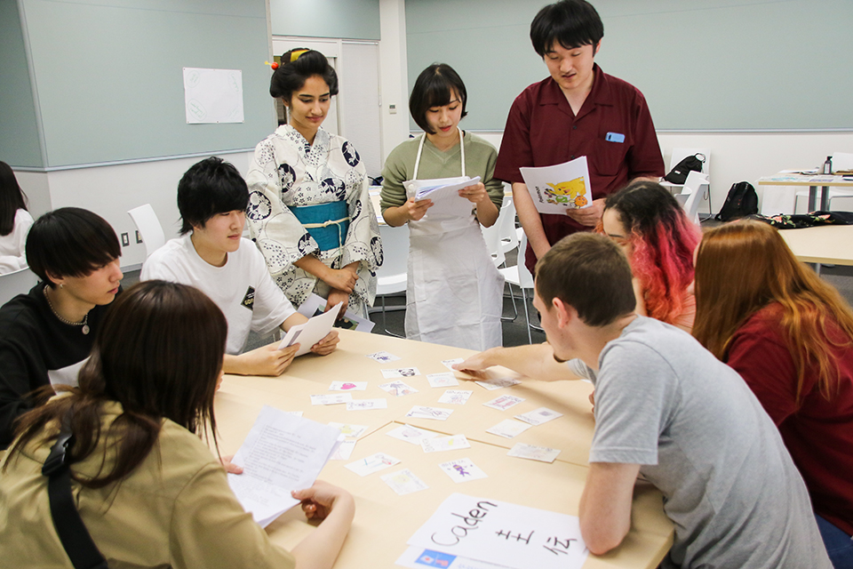 東洋学園大学_SHSU in TOGAKU 英語での観光ガイドや日本文化の紹介