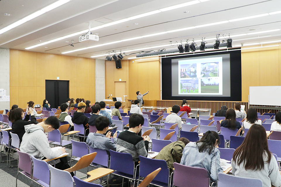 東洋学園大学_国際交流センター「留学フェア」開催報告