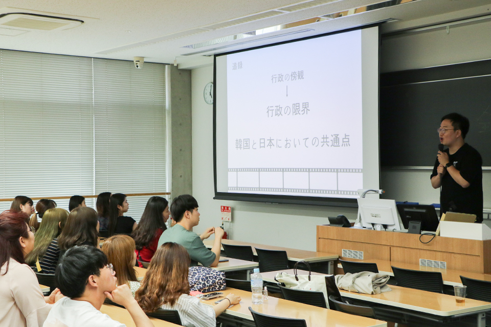 東洋学園大学_グローバル・コミュニケーション学部との交流イベントの様子