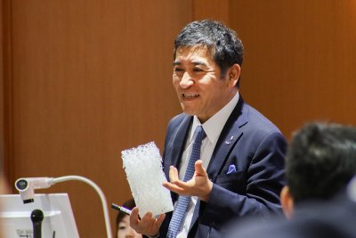 東洋学園大学_現代経営研究会_（株）エアウィーヴ 代表取締役会長兼社長 高岡本州氏