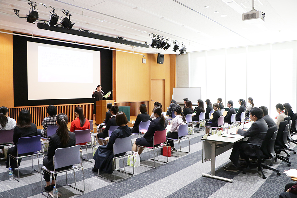 東洋学園大学_「鑑真杯」中国語スピーチコンテスト