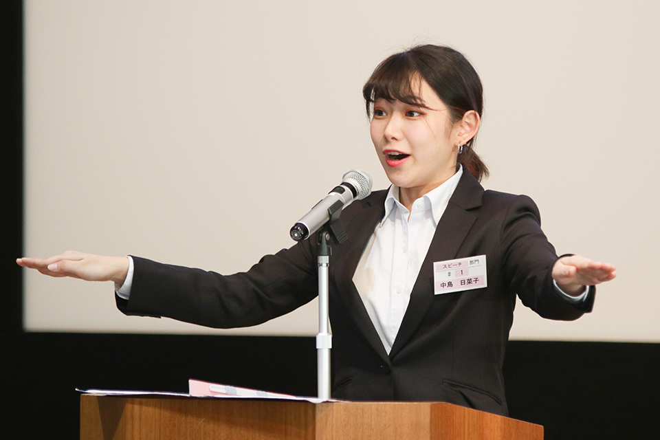 東洋学園大学_「鑑真杯」中国語スピーチコンテスト