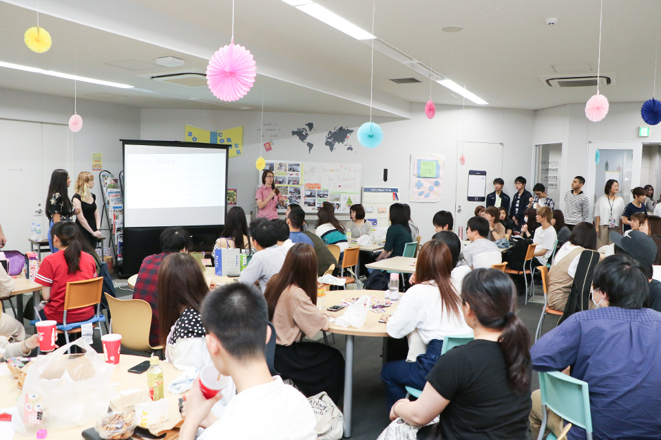 東洋学園大学_英語教育開発センター“INTERN FAREWELL PARTY”