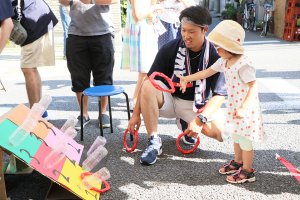 東洋学園大学_納涼祭ボランティア_輪投げ