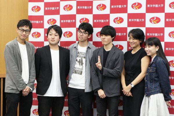 東洋学園大学_卒業生池田さんと本庄ゼミ4年生