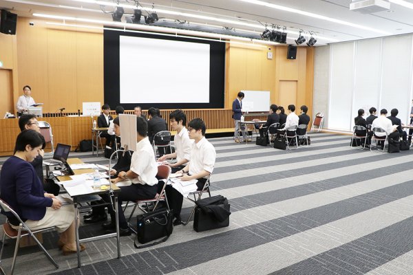 東洋学園大学_2018第4回学内企業セミナー