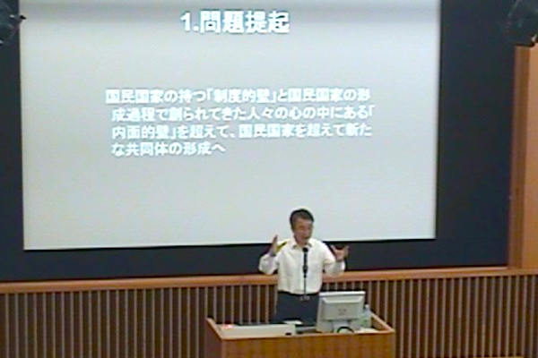 東洋学園大学_ワンアジア財団首席研究員 鄭俊坤氏の講義