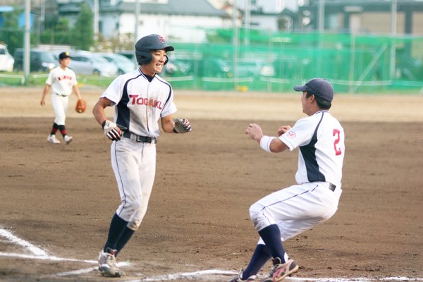 東洋学園大学_中村選手と岩浅選手