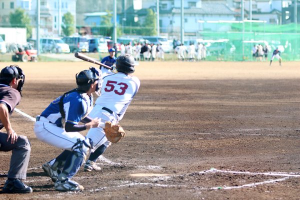 東洋学園大学_2017秋季リーグ最終戦_逆転打の大橋選手