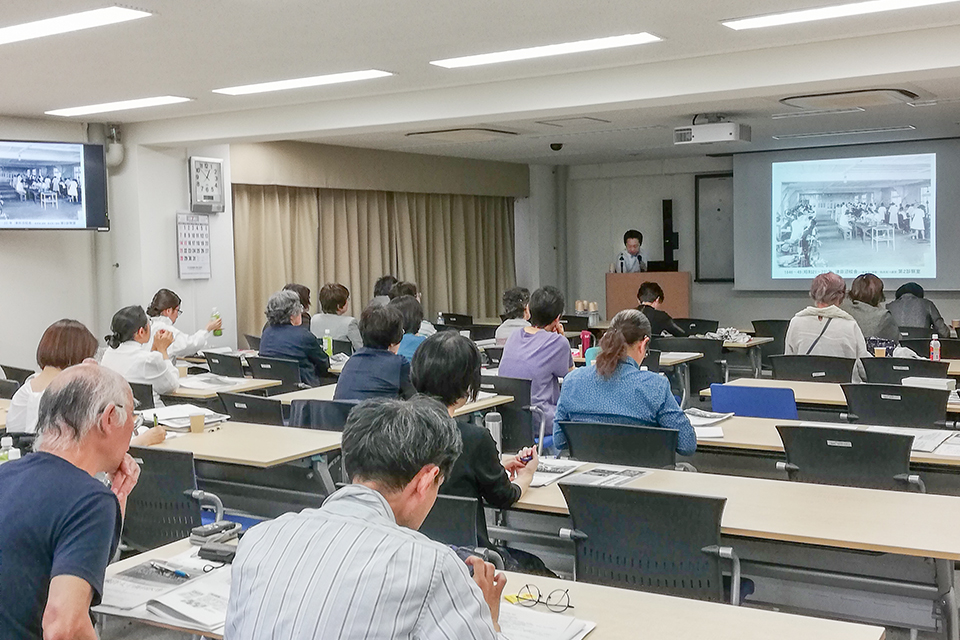 東洋学園大学_史料室の永藤次長が科研研究会「ジェンダー史から考える女性医療従事者」（基盤研究A：奈良女子大学）にて研究報告