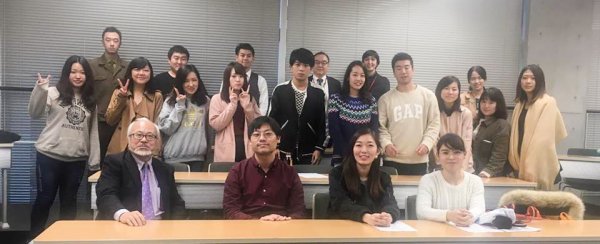 東洋学園大学_国際環境協力ゼミ_合田真氏とゼミ生たち
