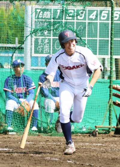 東洋学園大学_2018秋季リーグ6戦_古牧選手のタイムリーで3点目