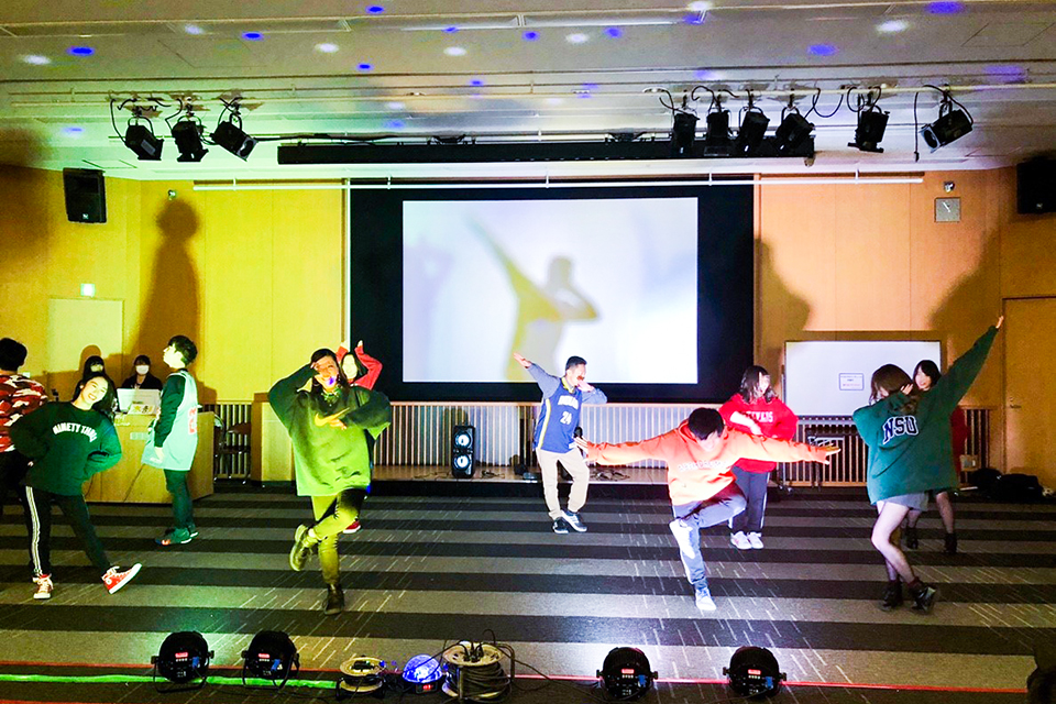 東洋学園大学_学生会運営部主催クリスマスパーティー