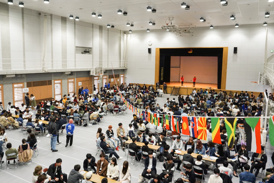 東洋学園大学_新入生オリエンテーションの模様