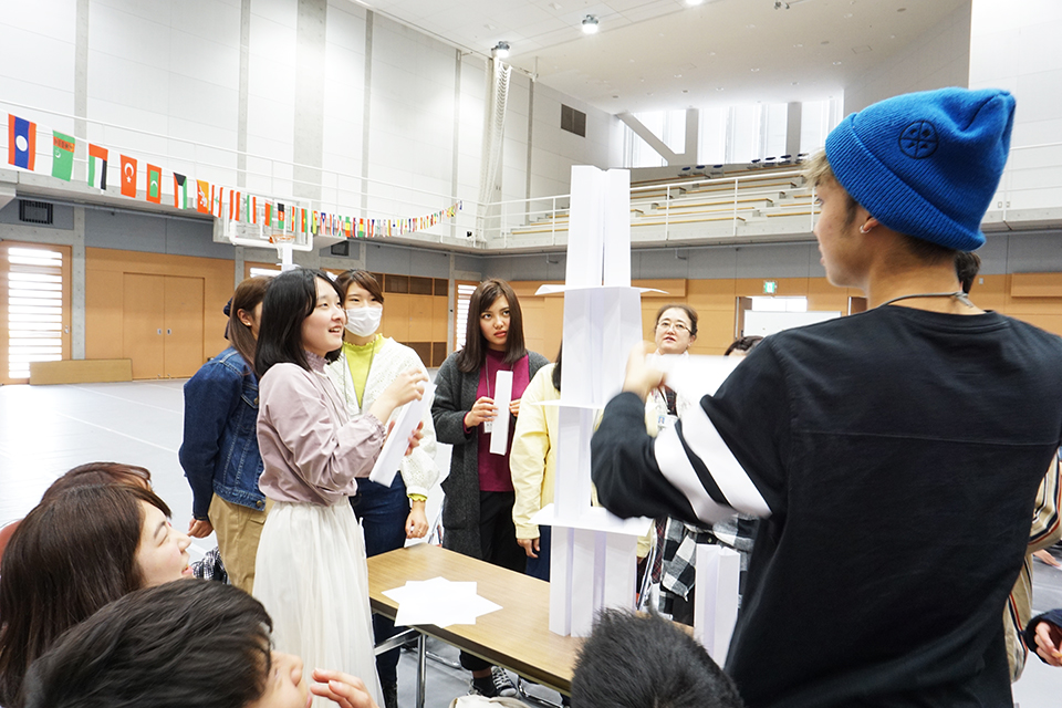 東洋学園大学_新入生オリエンテーションの模様