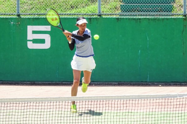 東洋学園大学_まつど女子OP2018_シングルス準決勝の小松選手
