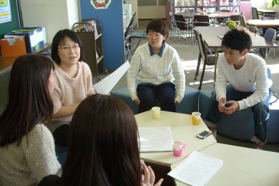 東洋学園大学_ほっとweek_卒業生