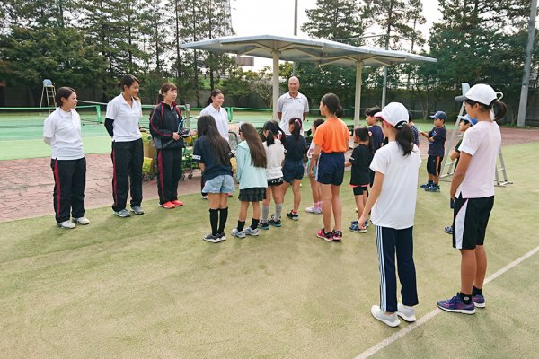 東洋学園大学_「文化祭 in 流山」における子どもテニス教室