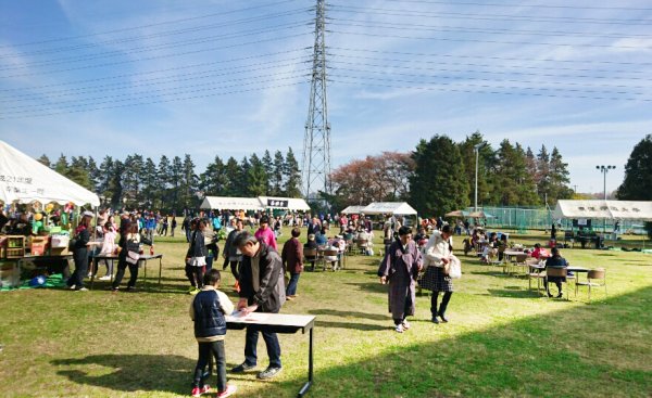 東洋学園大学_鰭ヶ崎団地自治会との「文化祭」