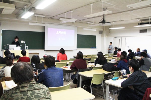 東洋学園大学_今井ゼミの学生による上演計画プレゼン