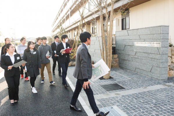 東洋学園大学_スターツコミュニティケアセンター新浦安_外観