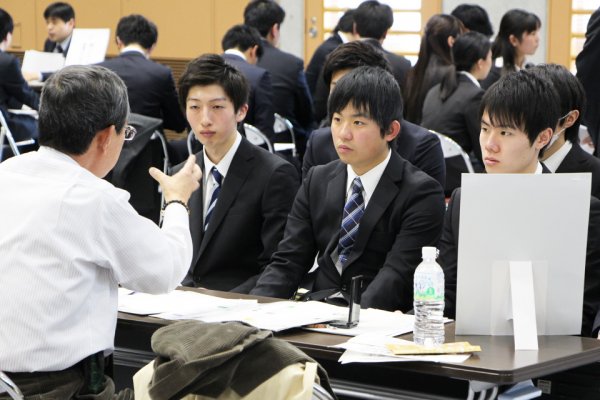 東洋学園大学_201703卒向け学内企業セミナー