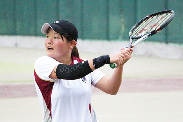 東洋学園大学_テニス部植木選手（関東オープン準優勝）