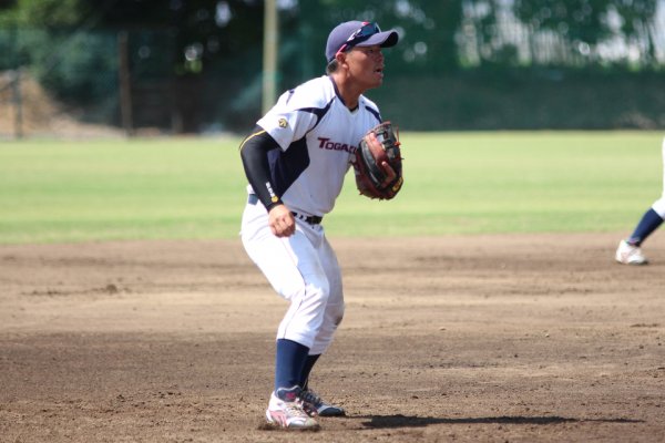 東洋学園大学_野球部主将2