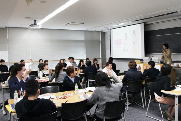 東洋学園大学_株式会社グレイスとの産学連携