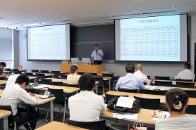 東洋学園大学_専門性向上研修「ビジネス経済分野」