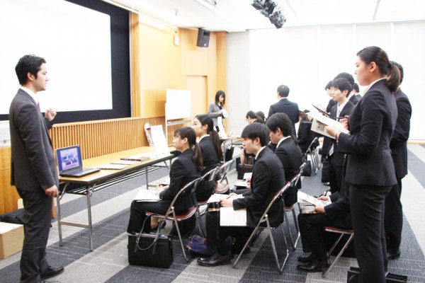 東洋学園大学_2017第2回学内企業セミナー