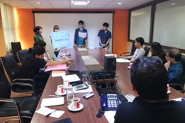 東洋学園大学_IGC社での最終プレゼン