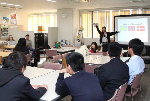 東洋学園大学_English Lounge体験