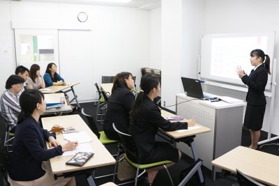 東洋学園大学_日本語教育実習修了式プレゼン
