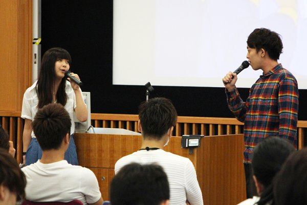 東洋学園大学_現代経営学部教養基礎演習_演奏風景
