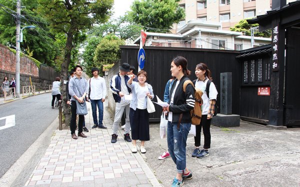 東洋学園大学_本郷文学散歩_『雁』の無縁坂