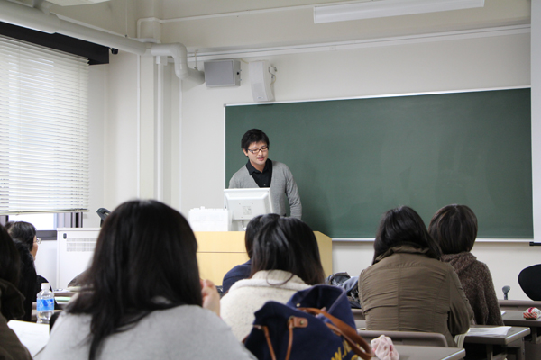 東洋学園大学卒業生（知的障害者施設生活支援員）