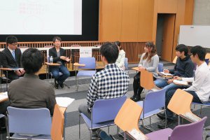 東洋学園大学_卒業生交流会_座談会2