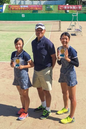 東洋学園大学_まつど女子オープンテニス2018_単複ダブル優勝