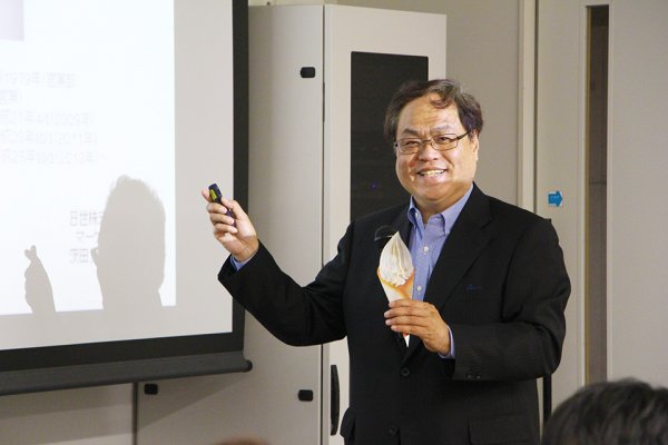 東洋学園大学_本庄ゼミ講演会_日世株式会社茨田氏