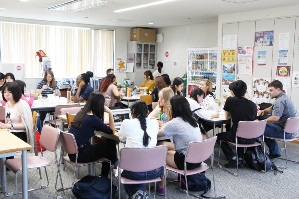 東洋学園大学_SHSU in TOGAKU_Lounge time