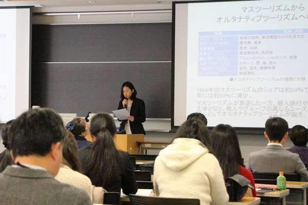 東洋学園大学 平成25年度卒業論文発表会_人文学部