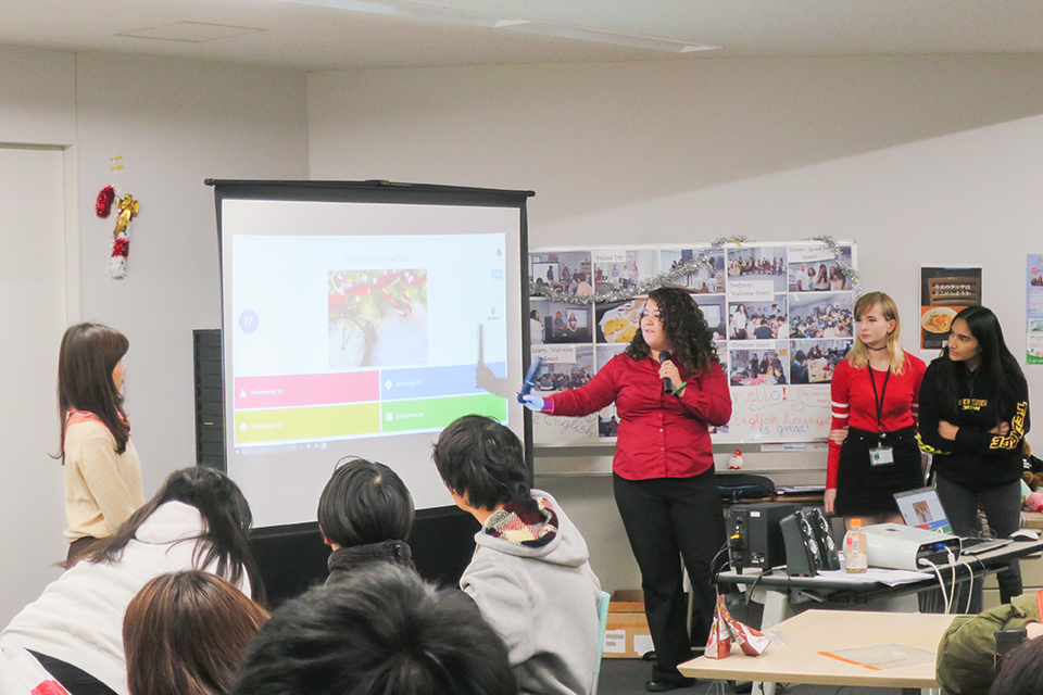 東洋学園大学_英語教育開発センター“Christmas around the World”