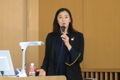 東洋学園大学_政治社会学会オリパライベント伊藤華英氏