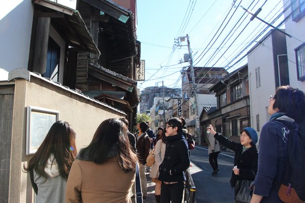 東洋学園大学_本郷の歴史と文学_旧伊勢屋質店